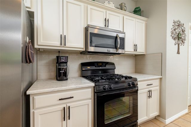 3957 Ringdove Way, Fort Worth, TX 76262