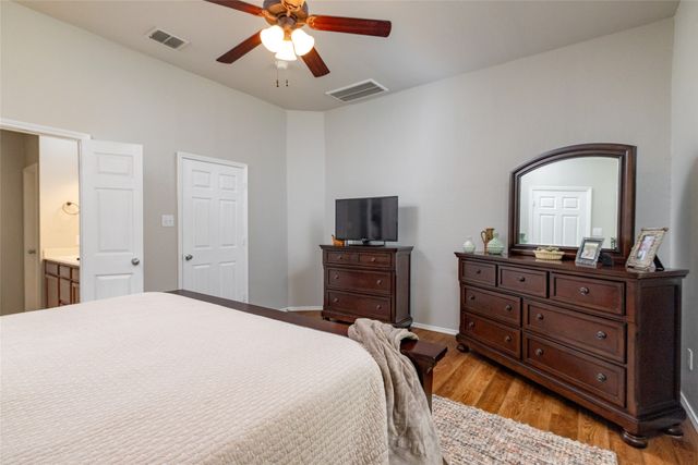 3957 Ringdove Way, Fort Worth, TX 76262