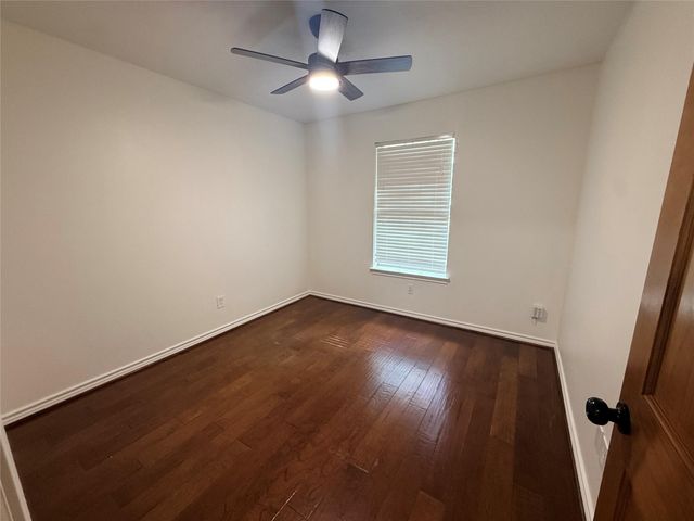 855 County Road 2267, Cleveland, TX 77327