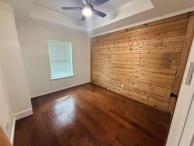 855 County Road 2267, Cleveland, TX 77327