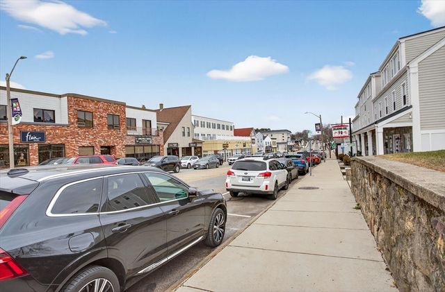 881 Main St 9, Walpole, MA 02081