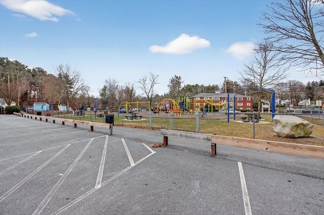 881 Main St 9, Walpole, MA 02081