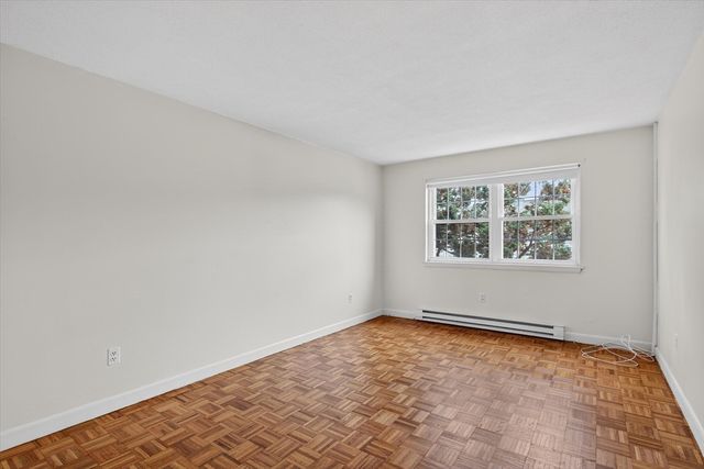 881 Main St 9, Walpole, MA 02081