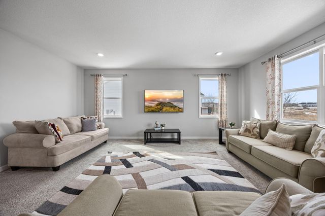 18504 70th Avenue N, Maple Grove, MN 55311