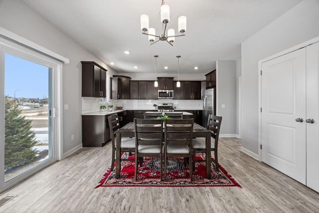 18504 70th Avenue N, Maple Grove, MN 55311