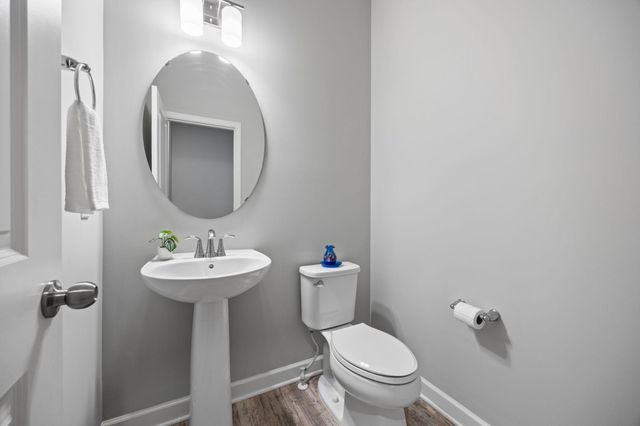 18504 70th Avenue N, Maple Grove, MN 55311