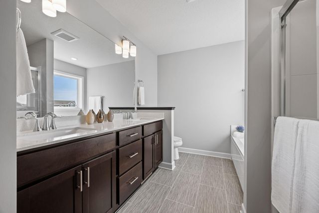 18504 70th Avenue N, Maple Grove, MN 55311