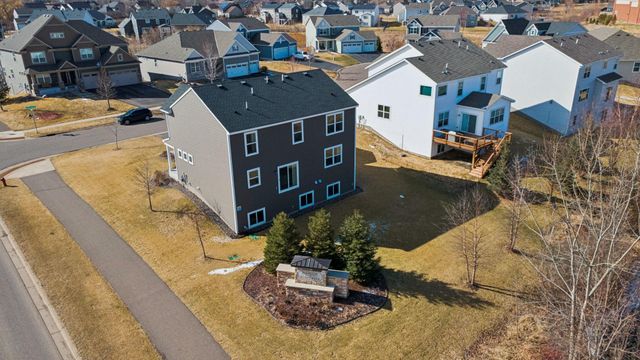 18504 70th Avenue N, Maple Grove, MN 55311