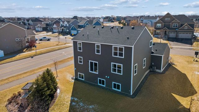 18504 70th Avenue N, Maple Grove, MN 55311