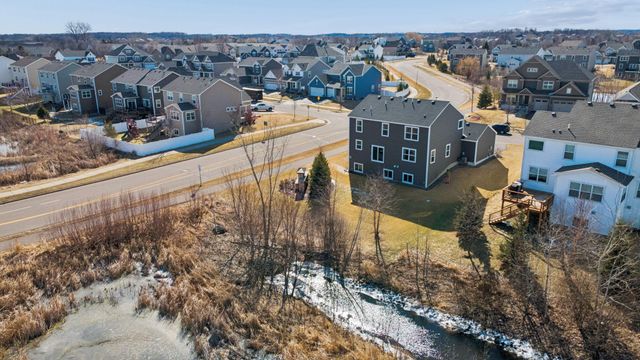 18504 70th Avenue N, Maple Grove, MN 55311