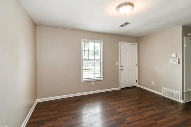 5003 DENEEN DR, Memphis, TN 38109