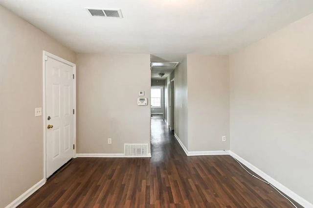 5003 DENEEN DR, Memphis, TN 38109