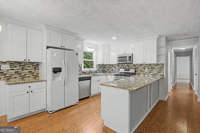 174 Village Drive, Hiram, GA 30141