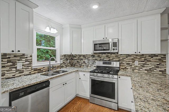174 Village Drive, Hiram, GA 30141