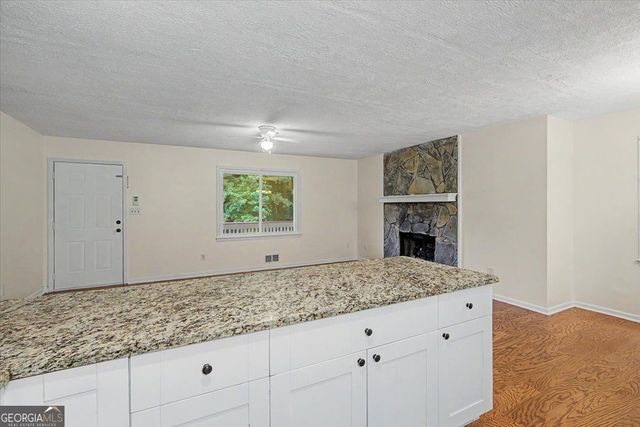 174 Village Drive, Hiram, GA 30141