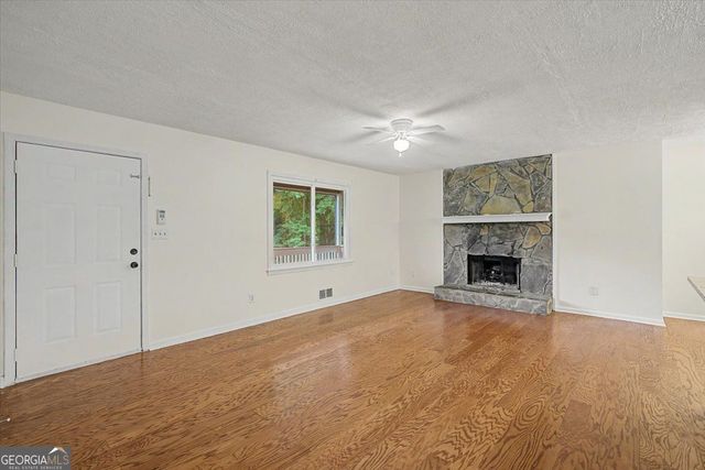 174 Village Drive, Hiram, GA 30141