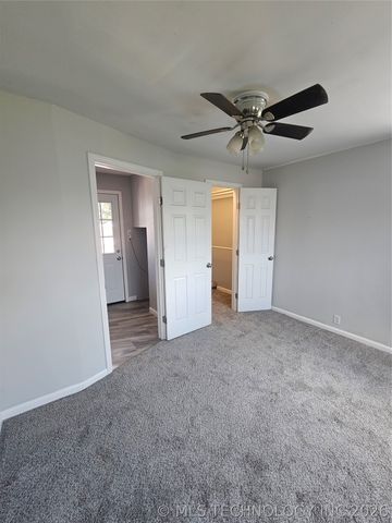417 S 47th West Avenue, Tulsa, OK 74127