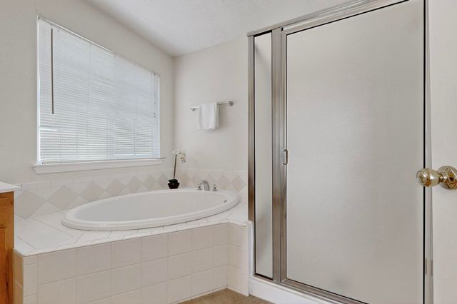 9604 Kilauea Avenue NW, Albuquerque, NM 87120