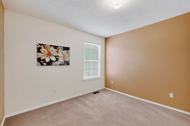 9604 Kilauea Avenue NW, Albuquerque, NM 87120