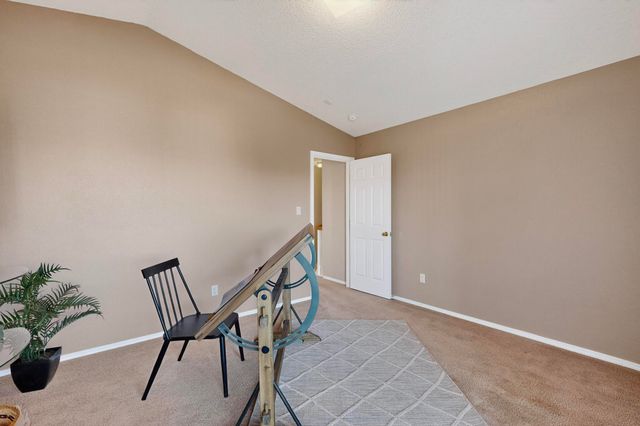9604 Kilauea Avenue NW, Albuquerque, NM 87120