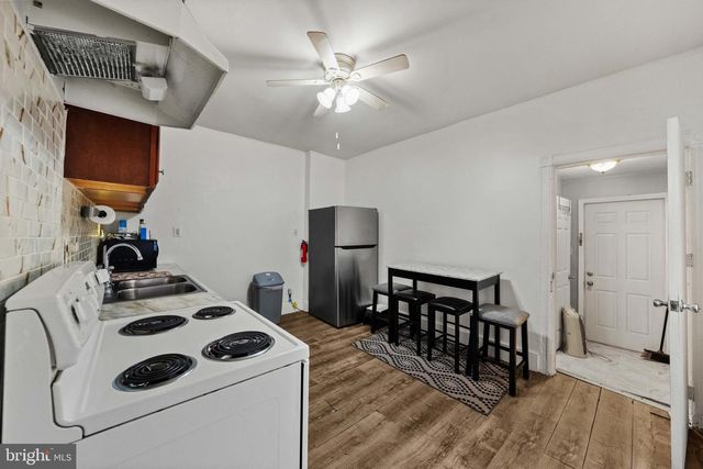 489 W HANOVER ST, Trenton, NJ 08618