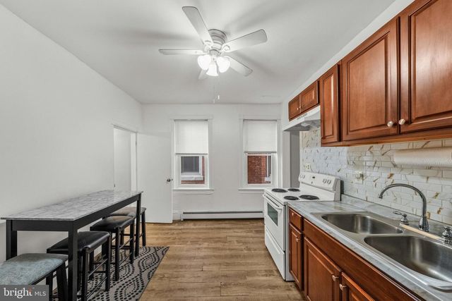 489 W HANOVER ST, Trenton, NJ 08618