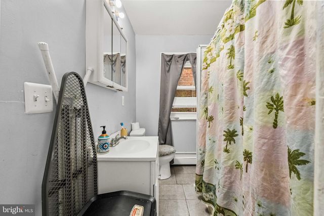 489 W HANOVER ST, Trenton, NJ 08618