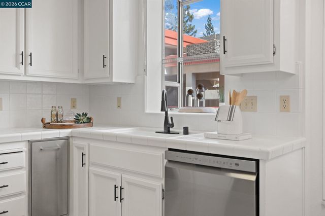 5913 Horsemans Canyon Dr 4C, Walnut Creek, CA 94595