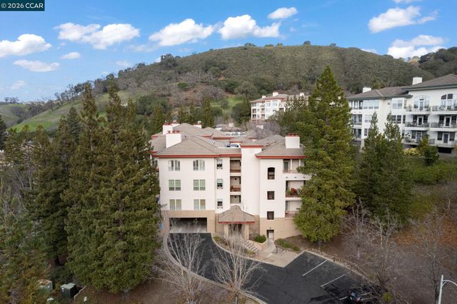 5913 Horsemans Canyon Dr 4C, Walnut Creek, CA 94595