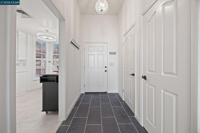 5913 Horsemans Canyon Dr 4C, Walnut Creek, CA 94595