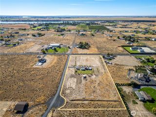 7814 Rd NE D.7, Moses Lake, WA 98837