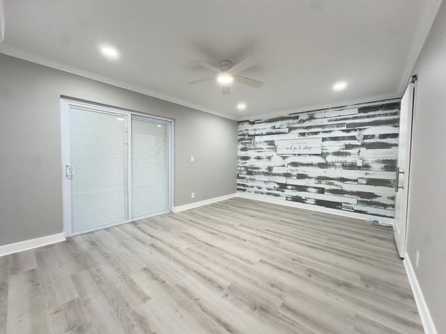 15 Bedford A 15, West Palm Beach, FL 33417