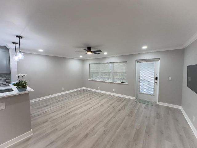 15 Bedford A 15, West Palm Beach, FL 33417