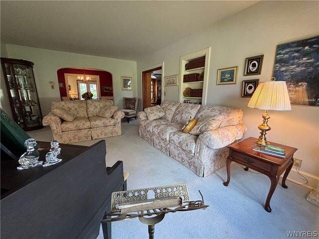 20 Grasmere Road, Lockport Town, NY 14094