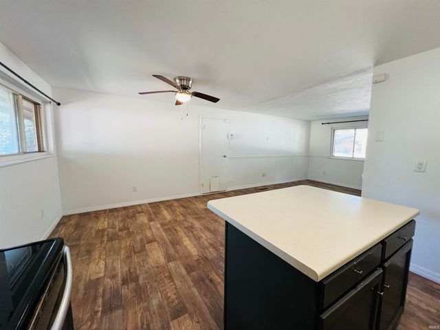 1105 Glenwood Avenue, Fort Wayne, IN 46805