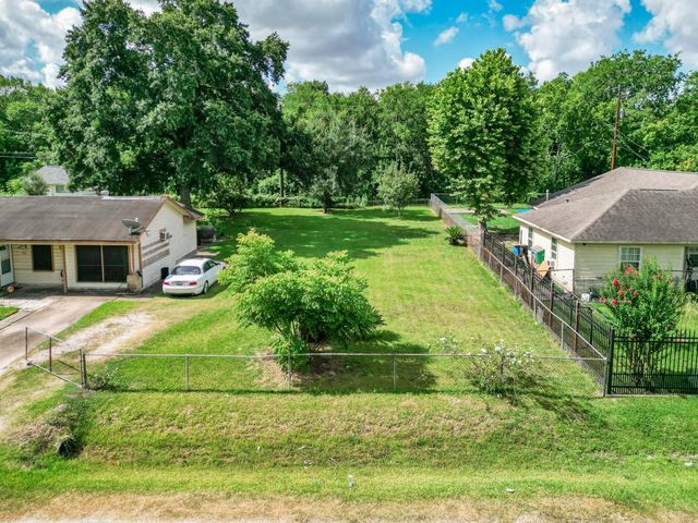 7212 Miley Street, Houston, TX 77028