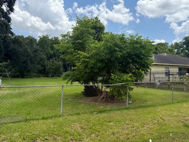 7212 Miley Street, Houston, TX 77028
