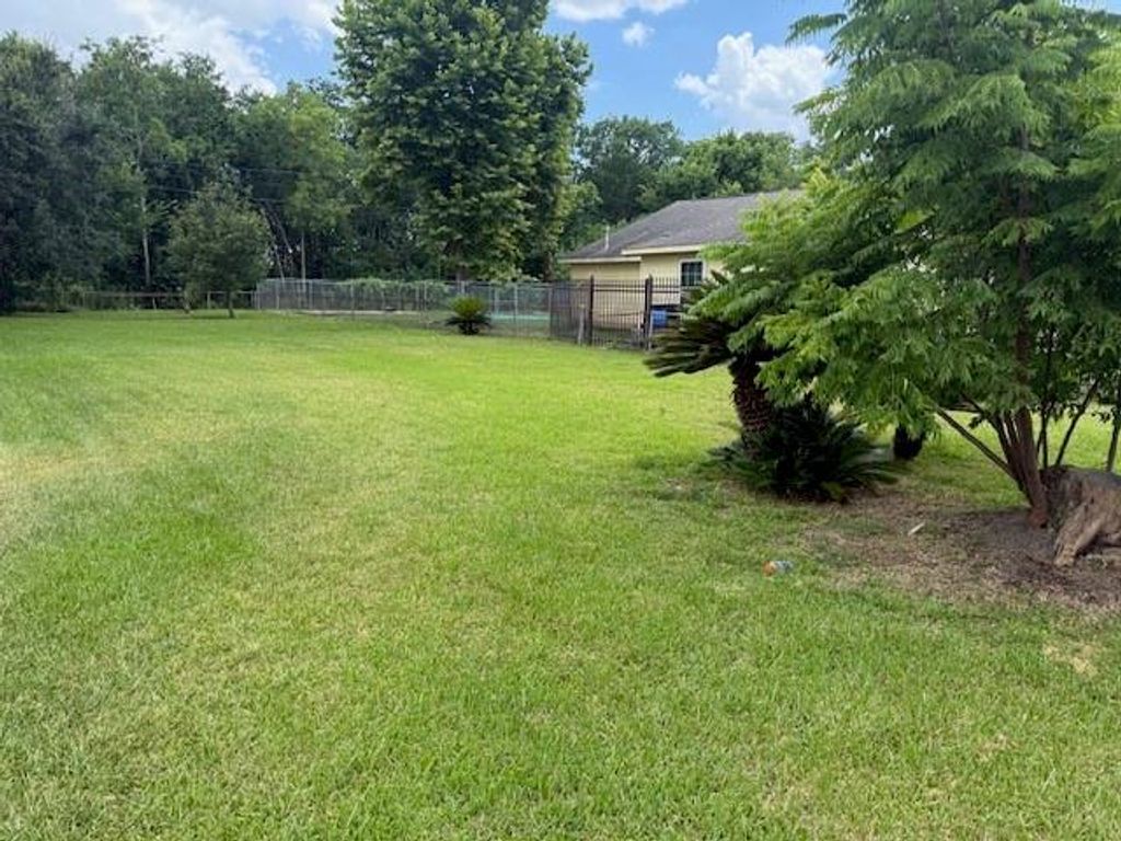 7212 Miley Street, Houston, TX 77028