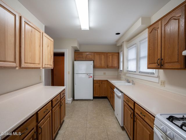 1988 15th Street, Troy, NY 12180