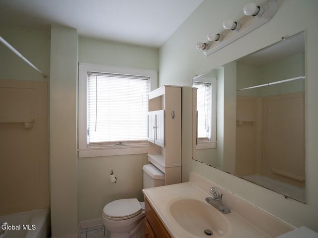 1988 15th Street, Troy, NY 12180