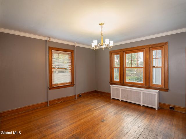 1988 15th Street, Troy, NY 12180