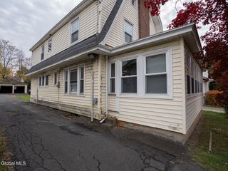 1988 15th Street, Troy, NY 12180
