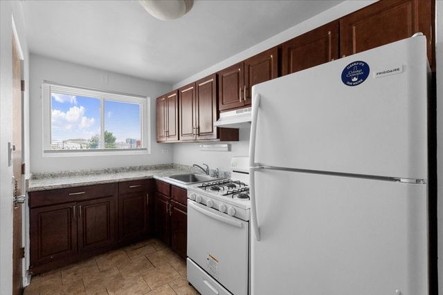 6719 N Hermitage Avenue 4A, Chicago, IL 60626