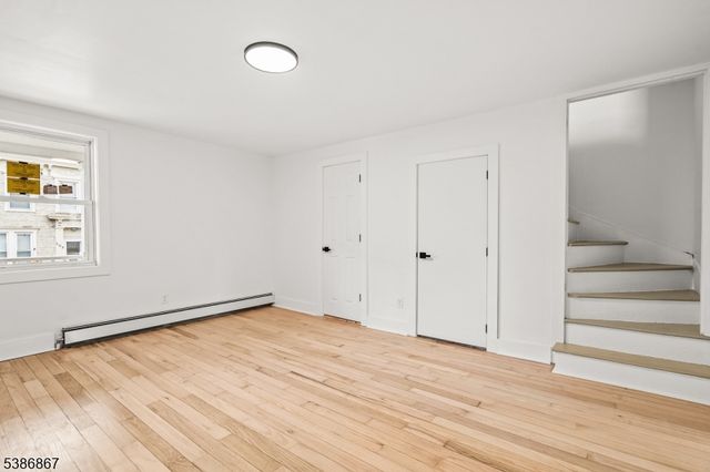 195 Chambers St, Phillipsburg Town, NJ 08865