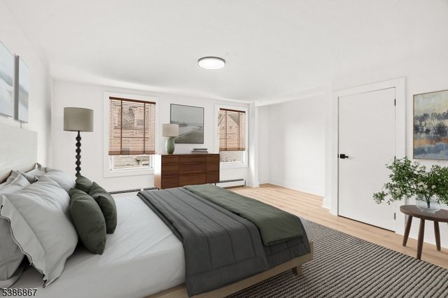 195 Chambers St, Phillipsburg Town, NJ 08865