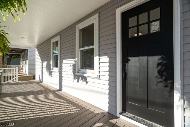 195 Chambers St, Phillipsburg Town, NJ 08865