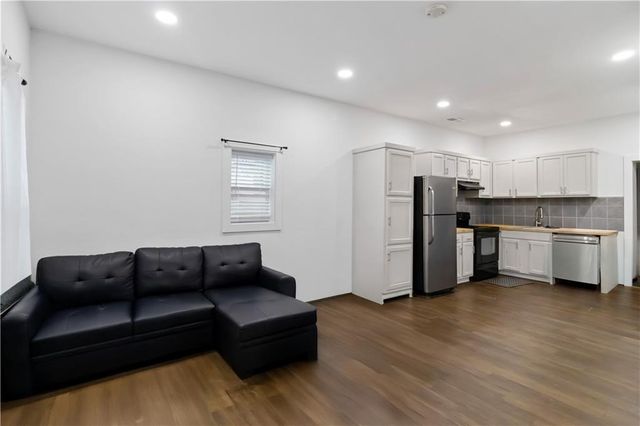 91 N Williamson Street, Winder, GA 30680