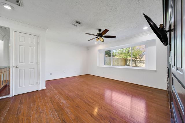 6234 Leaf Arbor Drive, Houston, TX 77092