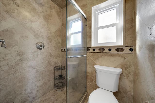 6234 Leaf Arbor Drive, Houston, TX 77092