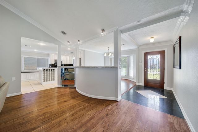 6234 Leaf Arbor Drive, Houston, TX 77092